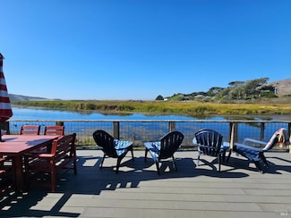 145 Bean Ave, Bodega Bay, CA 94923