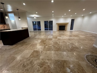 9448 Charrick Dr, Tujunga, CA 91042