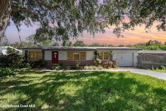 15 Skyline Blvd, Merritt Island, FL 32953