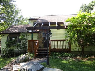 235 Faber Cir, Tannersville, PA 18372