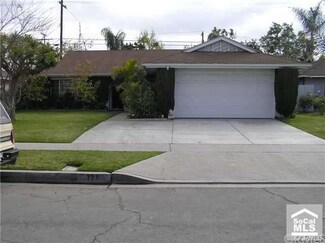 721 S Huron Dr, Santa Ana, CA 92704