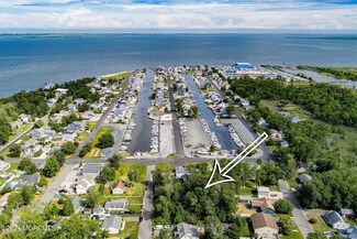 84 Oak Knoll Rd, Ocean Township, NJ 08758