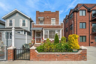 22-35 73rd St, East Elmhurst, NY 11370