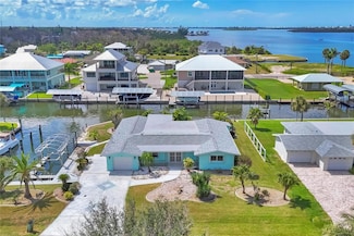 1925 Mississippi Ave, Englewood, FL 34224