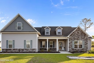 100 Delray Ct, Sneads Ferry, NC 28460