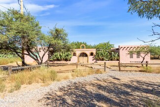 8275 E Joaquin Ln, Sierra Vista, AZ 85650
