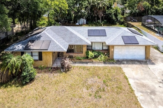 2270 Washington Rd, Mount Dora, FL 32757