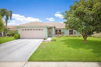 9031 Paragon Way, Boynton Beach, FL 33472