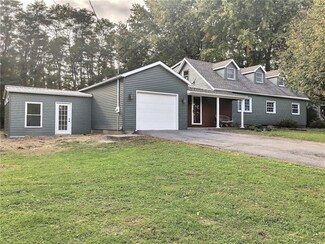 429 Baker Rd, Churchville, NY 14428
