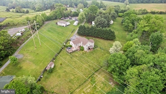 293 Lavin Ln, Bunker Hill, WV 25413