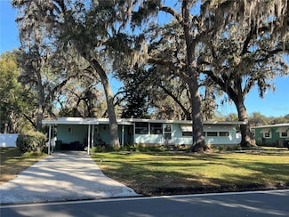 26 Big Oak Ln, Wildwood, FL 34785