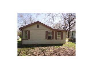 705 S Northern Blvd, Independence, MO 64053