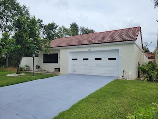 254 Rosa Rojo, Winter Haven, FL 33884
