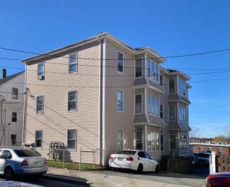 139 Pitman St, Fall River, MA 02723