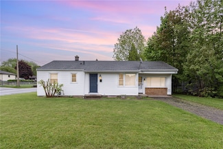 1900 Goodman St N, Rochester, NY 14609