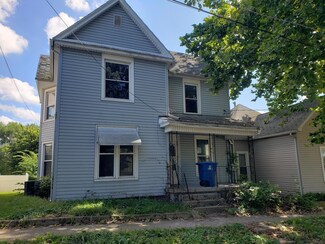 526 10th St, Logansport, IN 46947