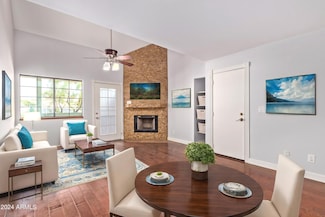 19820 N 13th Ave Unit 215, Phoenix, AZ 85027