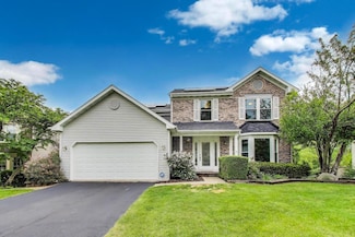 713 Mohican Trail, Lake In the Hills, IL 60156