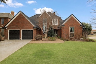 801 Spring Canyon Dr, Irving, TX 75063