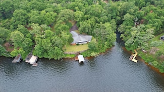 2769 Parramore Shores Rd, Tallahassee, FL 32310