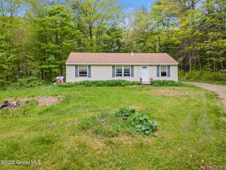 143 Lower Rd, Middleburgh, NY 12122
