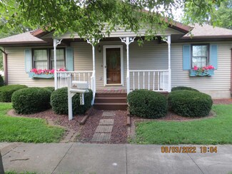 402 S 6th St, Petersburg, IN 47567