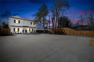 426 W Genie St, Chalmette, LA 70043