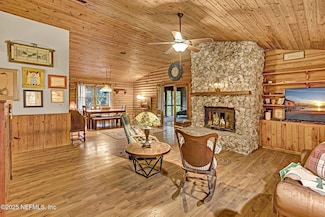 2029 Shadow Ln, Neptune Beach, FL 32266