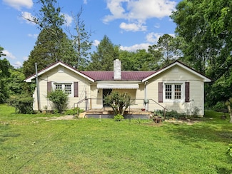 10940 Eustice Rd, Soddy Daisy, TN 37379