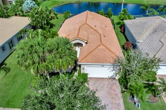 2084 Grey Falcon Cir SW, Vero Beach, FL 32962