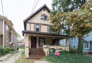 618 W Lovell St, Kalamazoo, MI 49007