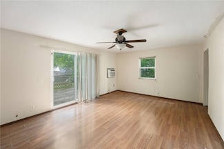 117 Van Dorn St, Pea Ridge, AR 72751