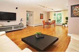 53 Dorothy Rd, Newton Center, MA 02459