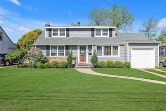 2608 Westlake Ave, Oceanside, NY 11572