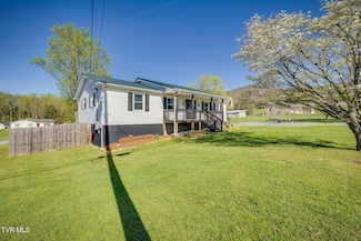 243 Sunrise Dr, Elizabethton, TN 37643