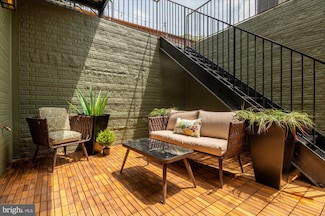 318 Webster St NW Unit A, Washington, DC 20011