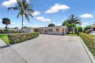 1107 S Mangonia Cir, West Palm Beach, FL 33401