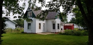 502 Wisconsin St, Avoca, WI 53506