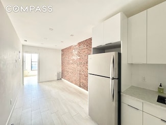 105 3rd Ave Unit 2L, Brooklyn, NY 11217