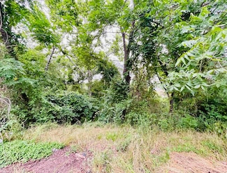7 Amber Ln, North Little Rock, AR 72118