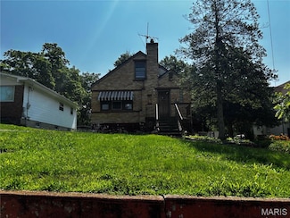 2814 Walton Rd, Saint Louis, MO 63114