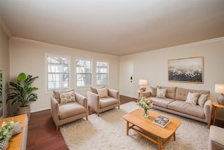 5230 Arboles Dr Unit 4, Houston, TX 77035