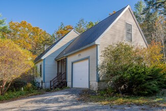 135 Stagecoach Rd, Woolwich, ME 04579