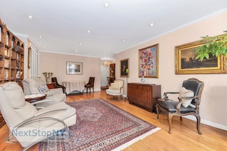 235 E 57th St Unit 14D, New York, NY 10022