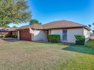 3537 Wedgworth Rd S, Fort Worth, TX 76133