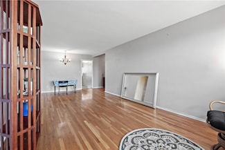1300 Midland Ave Unit A61, Yonkers, NY 10704
