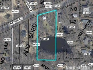 19615 Manor Rd, Excelsior, MN 55331