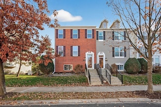 310 Heritage Trail, Circle Pines, MN 55014