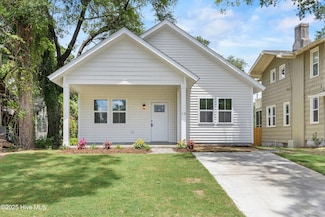 13 Central Blvd, Wilmington, NC 28401