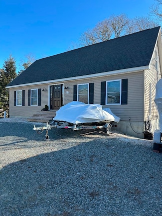 15 14th St N, Edgartown, MA 02539